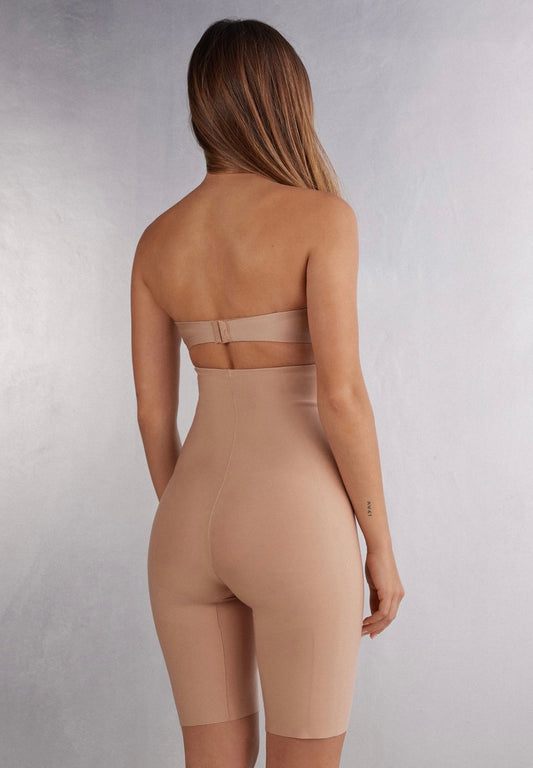 Short gainant taille haute